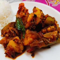 Aloo baigan ki khati sabji A picture of Aloo baigan ki khati sabji.