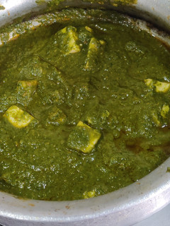 पालक पनीर(PALAK PANEER RECIPE IN HINDI) रेसिपी मुख्य फोटो