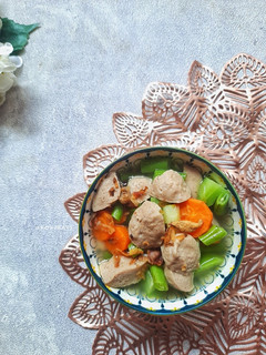 Foto resep Sayur Sop Bakso