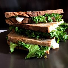 Kale toasty A picture of Kale toasty.