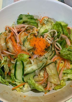 รูปของ สลัดปูอัด ไข่กุ้ง
