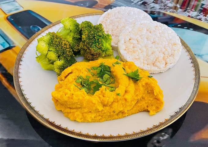 Hummus di zucca e ceci alla paprika