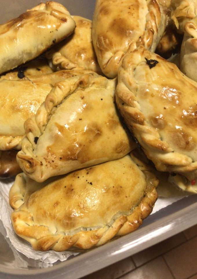 Una foto de Empanadas criollas 2x1