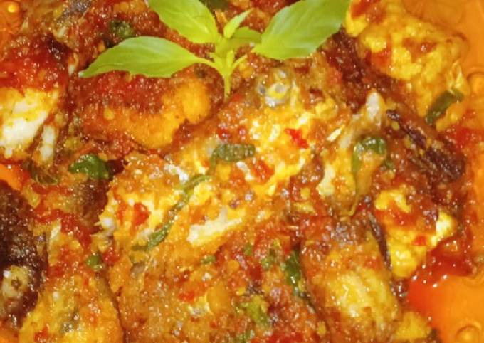 Resep Sambal Ikan Tahu Kemangi Oleh Dyah Wahyu Sulistisni Cookpad