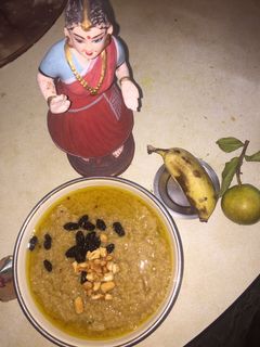 தினை தேங்காய் பொங்கல் செய்முறை முக்கிய புகைப்படம்