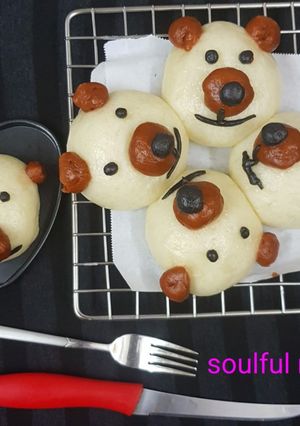 சைனீஸ் ஸ்டீம்டு டெடி பியர் பன் மற்றும் மார்பிள்  பன் (Chinese steamed deddybear bun recipe in tamil) செய்முறை முக்கிய புகைப்படம்