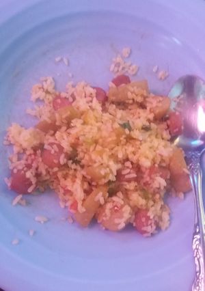 Foto resep Nasi goreng pakai bakso dan sosis