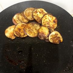 A picture of Fried baigan 🍆 🍆.