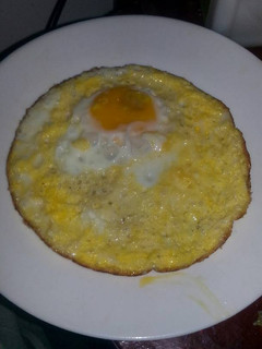 Una foto de Frito huevo