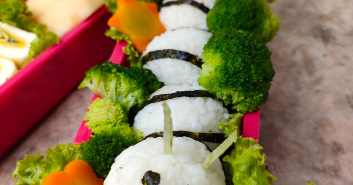 Resep Bento Resep Bento Caterpillar With Egg Rolls oleh Yovela Gracia Davino Una ...