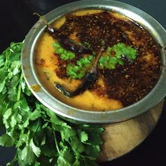 A picture of Tadka dal fry.