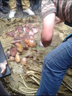 Una foto de Curanto al hoyo sureño