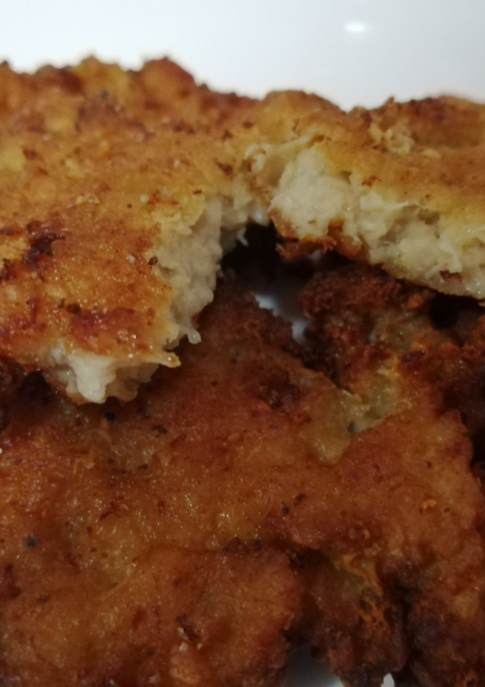 Una foto de Hamburguesas de cerdo y queso en mambo