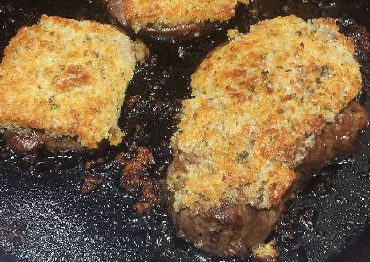 Easiest Way to Make Favorite Beef tenderloin with smoked gouda crust