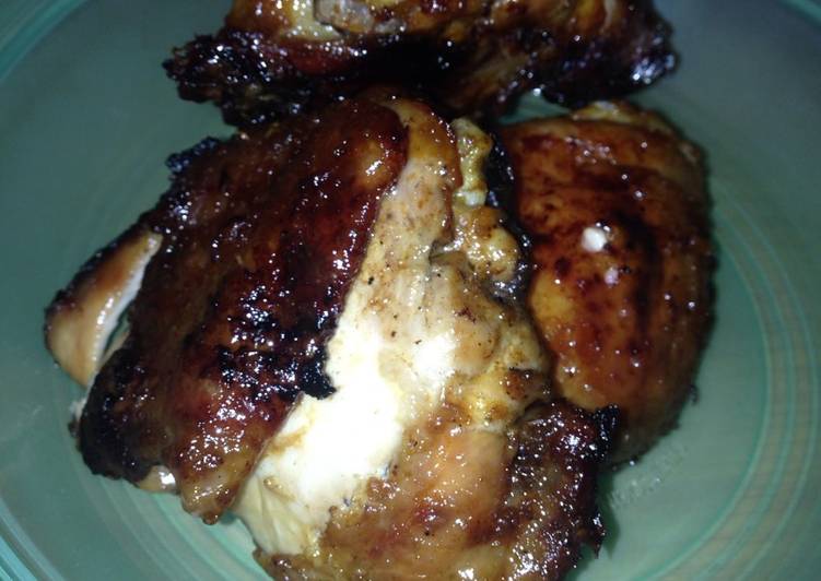 Grilled Chicken Glazed with Honey