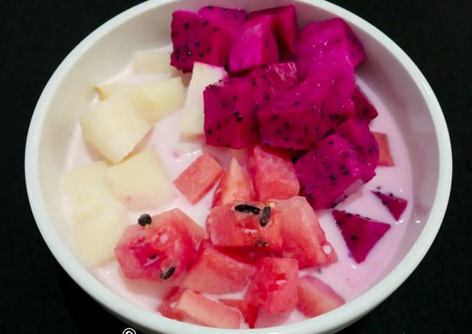 Langkah Mudah untuk Menyiapkan 36. Sop Buah Sederhana (3 jenis) yang Lezat