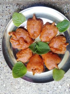 #My first recipe கற்புரவல்லி இலை பஜ்ஜி (ஓமம் இலை) செய்முறை முக்கிய புகைப்படம்