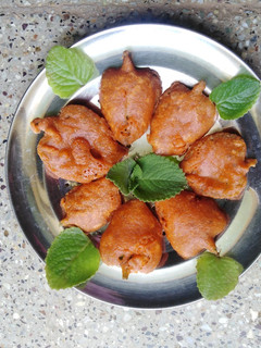#My first recipe கற்புரவல்லி இலை பஜ்ஜி (ஓமம் இலை) செய்முறை முக்கிய புகைப்படம்