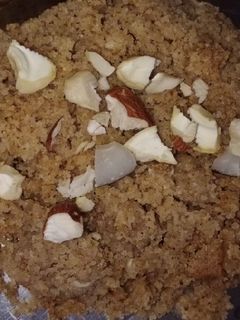 दानेदार सूजी का हलवा (suji ka halwa recipe in hindi) रेसिपी मुख्य फोटो
