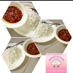 A picture of White rice and sauce.