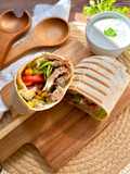 Wrap de cerdo estilo Kebab con salsa de yogur