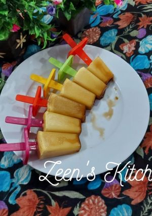 A picture of Cream Caramel Popsicles.