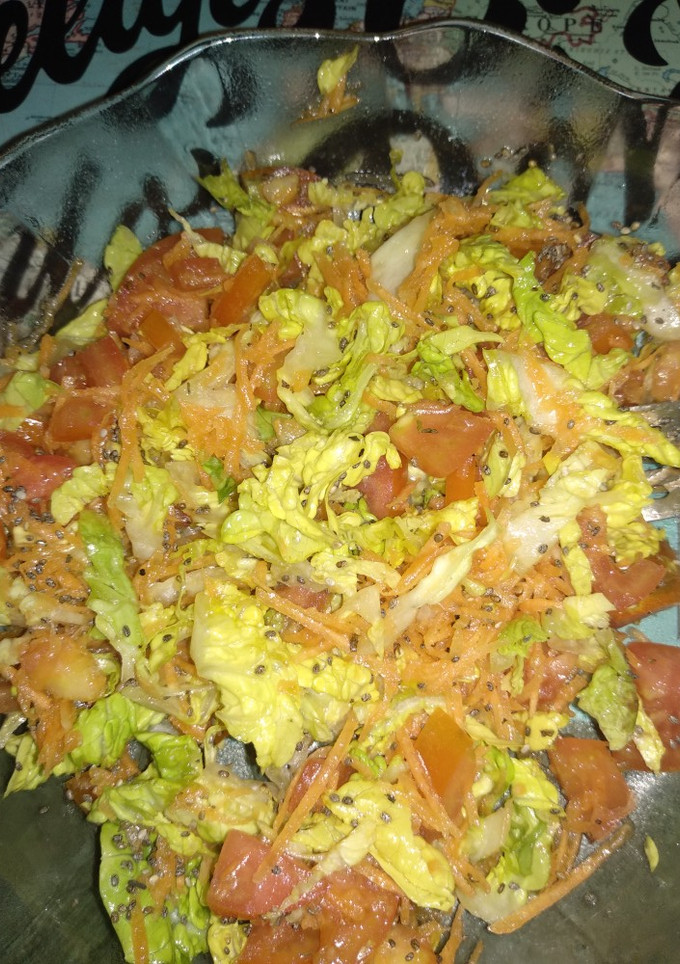 Una foto de Ensalada para los primeros calorcitos 💯 vegan