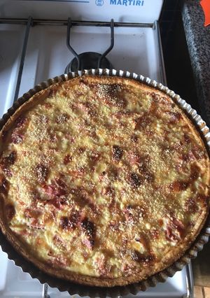 Una foto de Tarta de jamón y queso