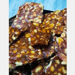 A picture of Groundnut chikki.
