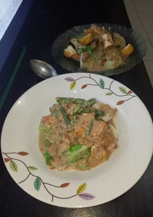Foto resep Ketupat Pecel Sayur