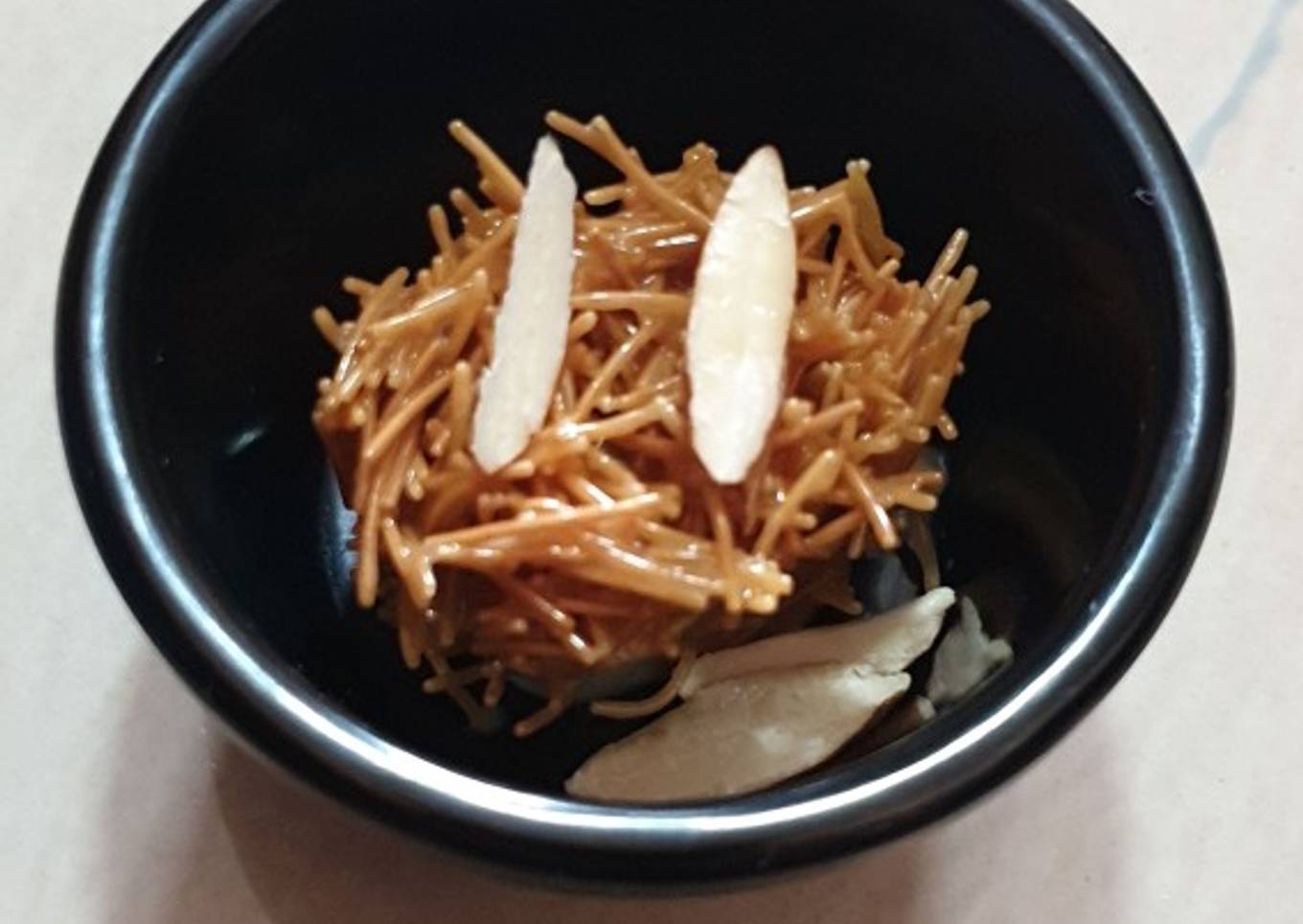 Birds nest / semiya bites