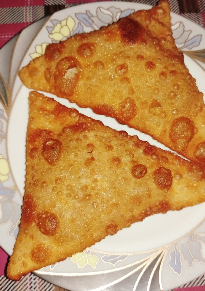 சிக்கன் சமோசா செய்முறை முக்கிய புகைப்படம்