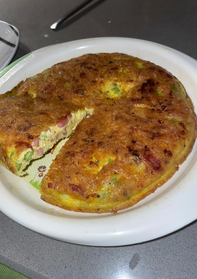 Una foto de Tortilla con bacon y edamame