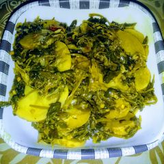 A picture of Aloo methi bhujya.