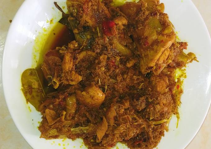 Anti Ribet, Buat Ungkeb ayam kampung ala momy Untuk Pemula