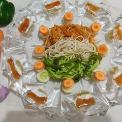 A picture of Tricolour noodles.