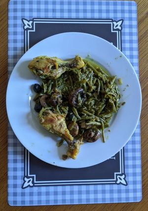 Une photo de Poulet aux haricots verts