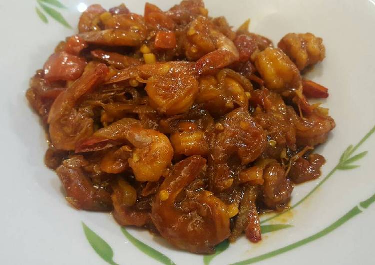Bagaimana Menyiapkan Udang masak kecap pedas yang Enak Banget