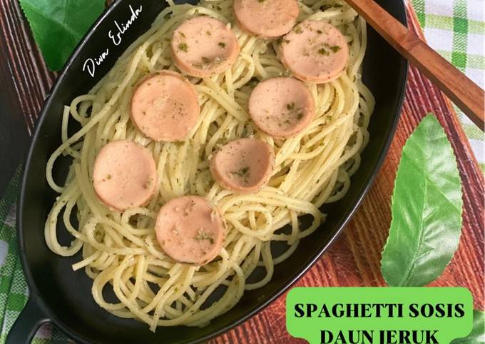 Resep Spaghetti Sosis Daun Jeruk Oleh Agustina Erlinda Cookpad