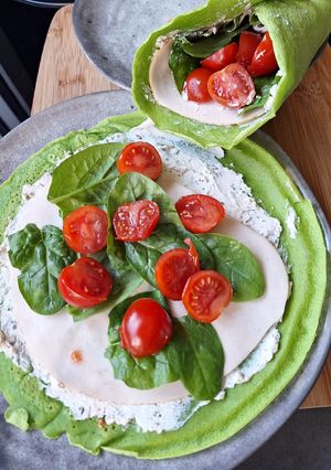 A picture of Spinach Wraps.
