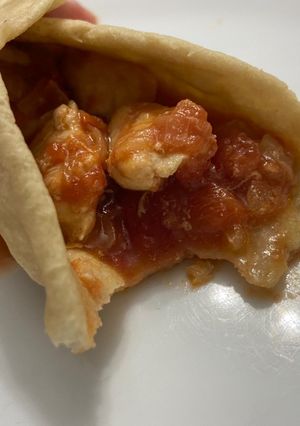 Una foto de Burritos de pollo con tortilla casera