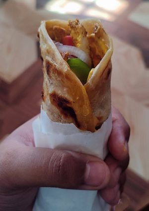 A picture of Paneer Kathi Roll 📌.