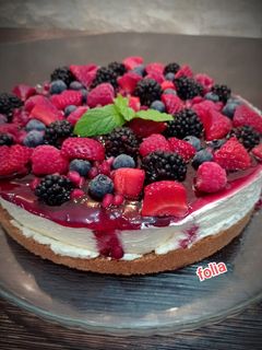 Φωτογραφία της συνταγής Cheesecake με φρούτα του δάσους