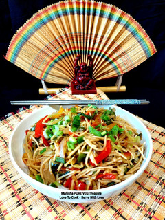 A picture of Veg Chowmein.