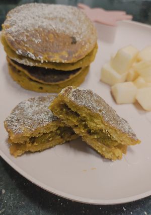 Hình của món Pancake bí đỏ yến mạch.