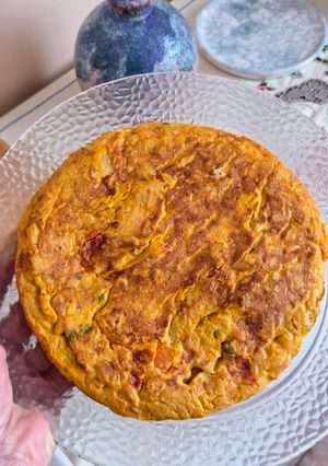 Una foto de Tortilla de guiso de arroz y vegetales del día anterior 😅 otra receta de aprovechamiento 💵