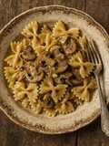 Farfallette con sugo di funghi