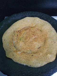 தேங்காய் சேர்த்த அடை தோசை செய்முறை முக்கிய புகைப்படம்