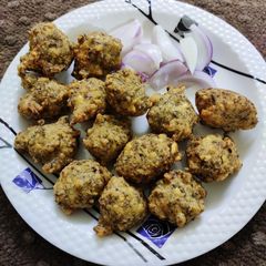Daal Vada A picture of Daal Vada.