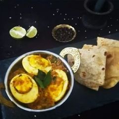 A picture of Egg Pepper Masala.